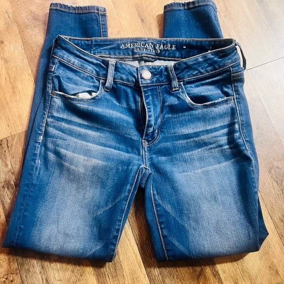 American Eagle Outfitters Denim - American Eagle Outfitters Women's Dark Blue Skinny Jeans